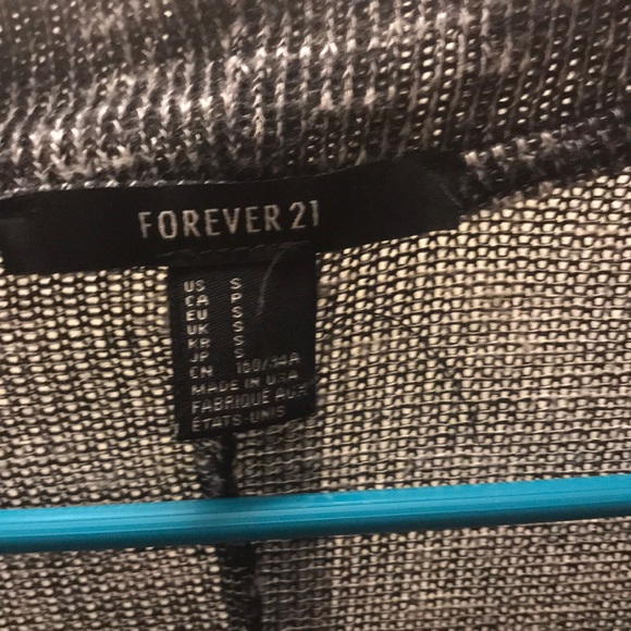 Cardigan - Picture 3 of 3